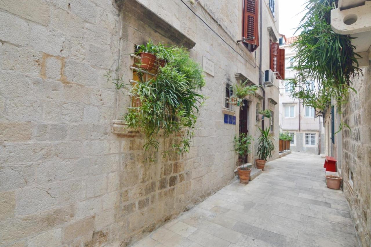 Placeta Apartments & Rooms Дубровник Екстериор снимка